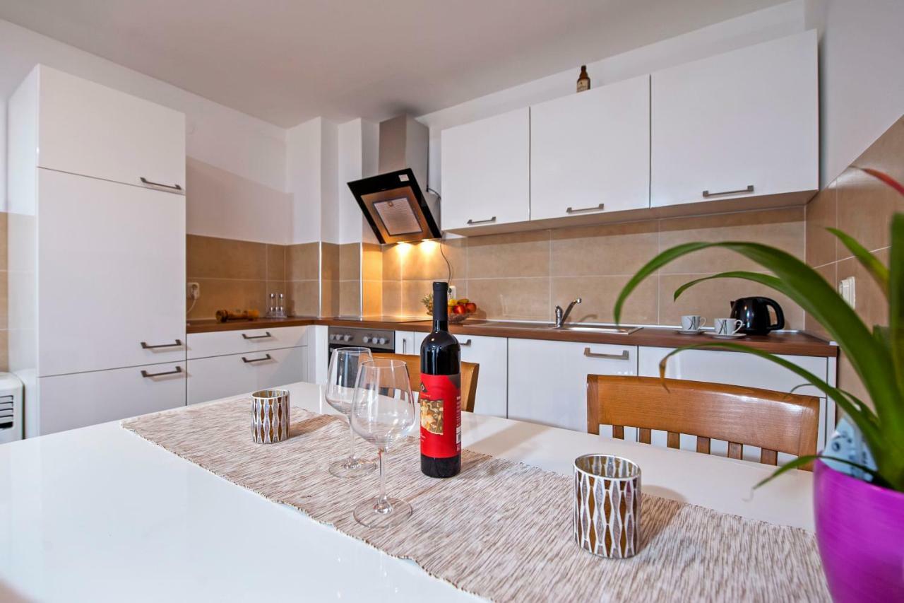 Apartment Valentina Rovinj Exterior photo